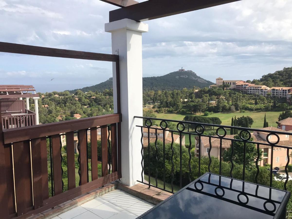 Les Clefs De L'Esterel Drammont Eksteriør billede